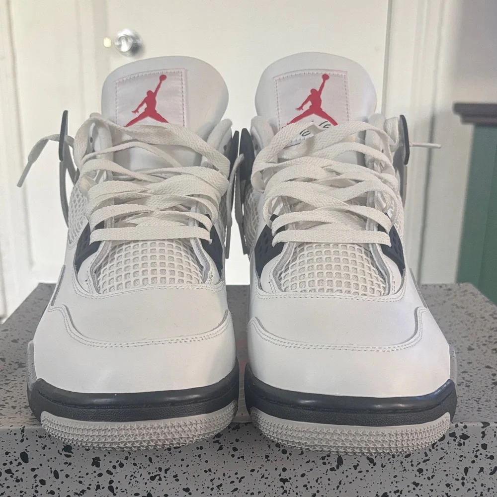 AIR JORDAN 4 Retro red gray cement Men’s Size 14 never worn. - Picture 2 of 8
